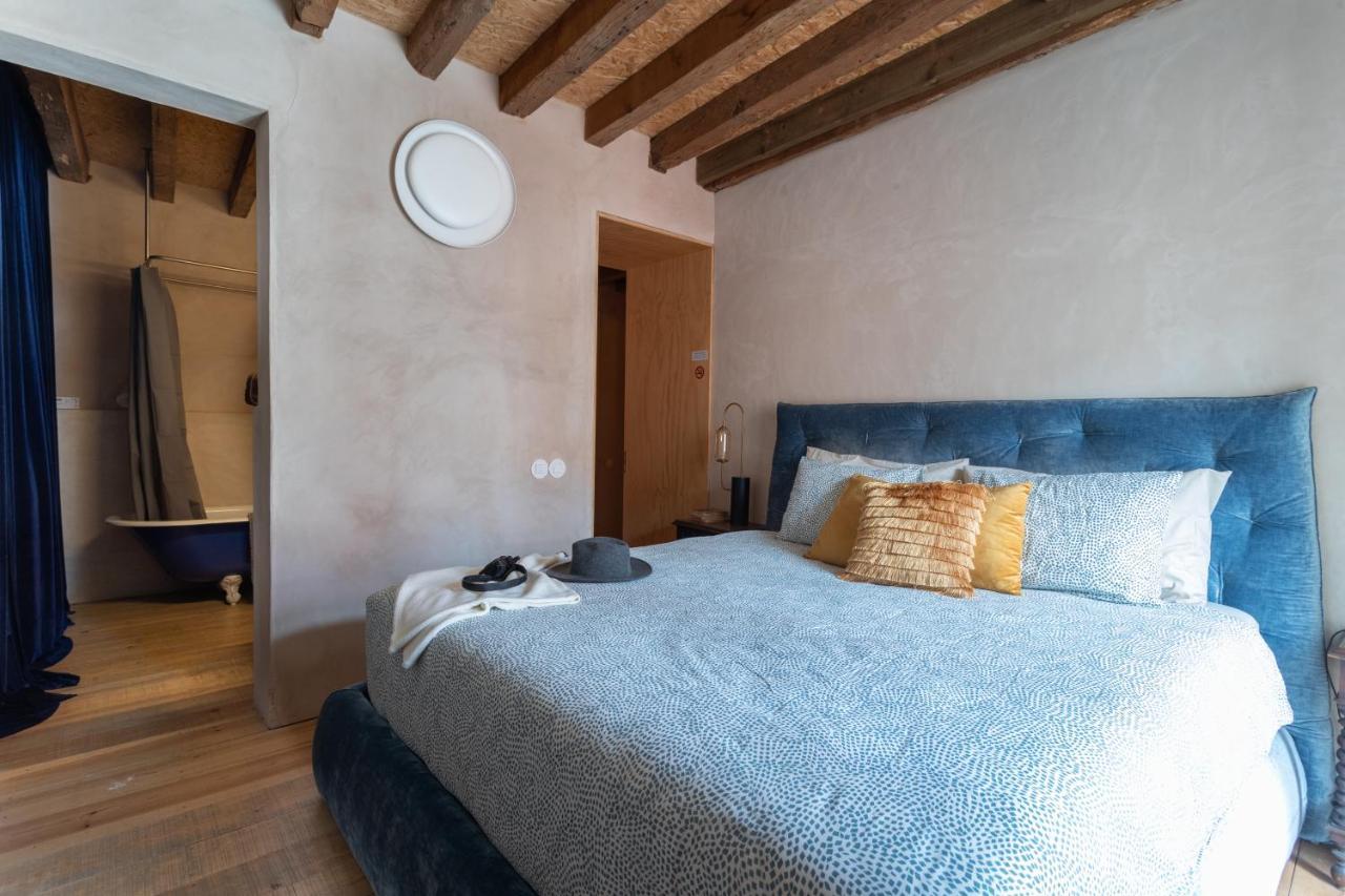 Bedroom In The 18Th Century Style Lisabona Exterior foto